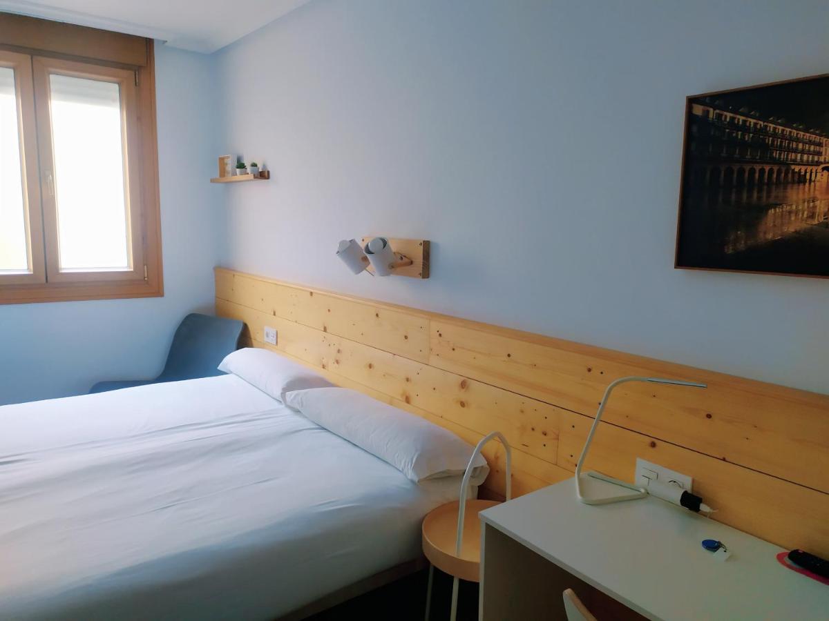 Pension Urkia Сан-Себастьян Экстерьер фото