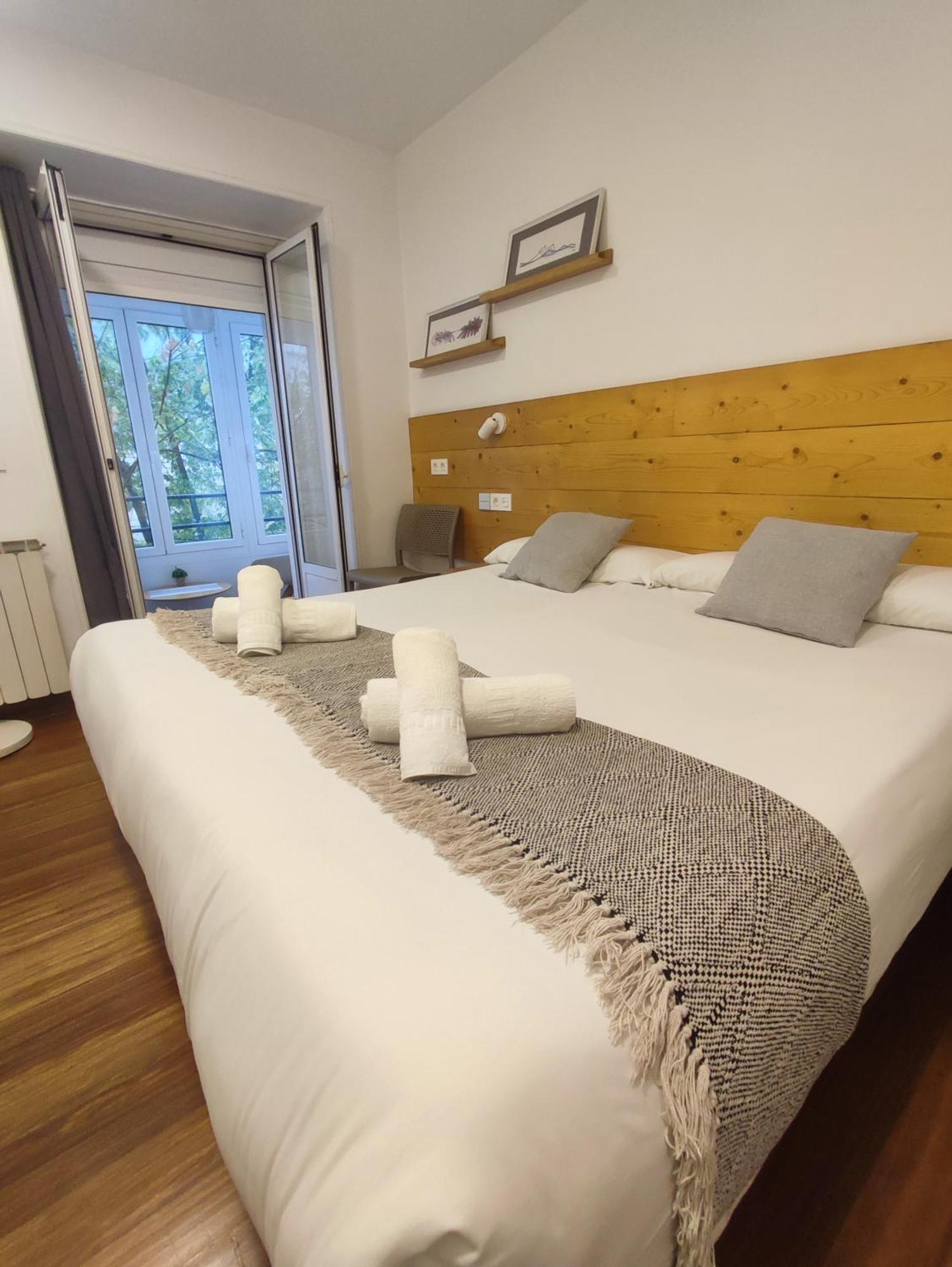 Pension Urkia Сан-Себастьян Экстерьер фото
